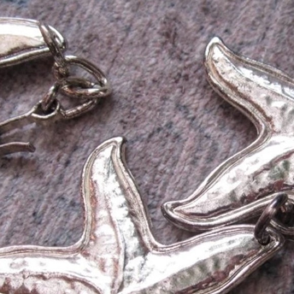 ESCADA Women’s Silver Tone Vintage Distressed Starfish Chainlink Belt - Picture 4 of 15